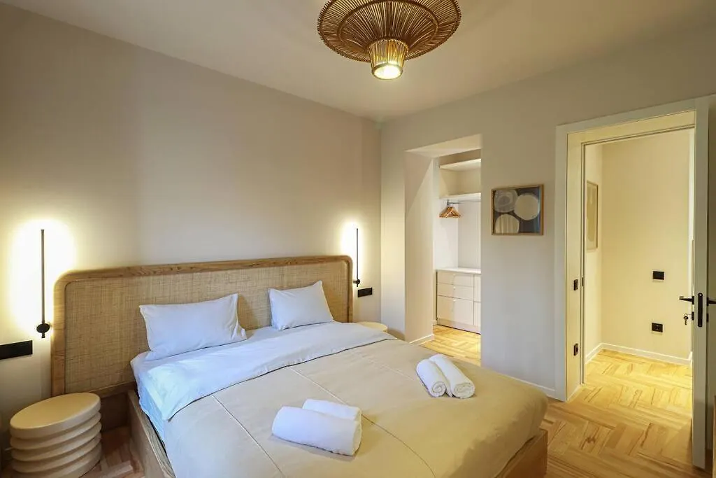 Newly Designed 2Br Apartment In Center-By Wehost Tbilisi 0*,  Georgië